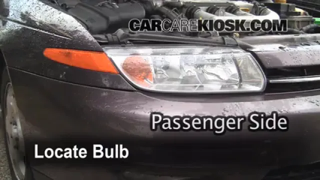 2000 Saturn LS2 3.0L V6 Luces Faro delantero (reemplazar foco)